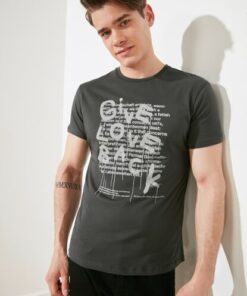 TRENDYOL MAN Antrasit Erkek Regular Fit Baskılı Kısa Kollu T-Shirt TMNSS21TS2832